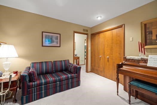 526 Wolf Avenue Wadsworth OH 44281