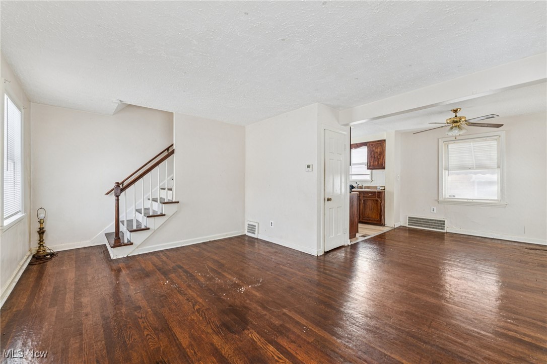 5481 Dalewood Avenue Maple Heights OH 44137