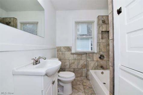 3369 E 139th Street Cleveland OH 44120