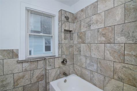 3369 E 139th Street Cleveland OH 44120