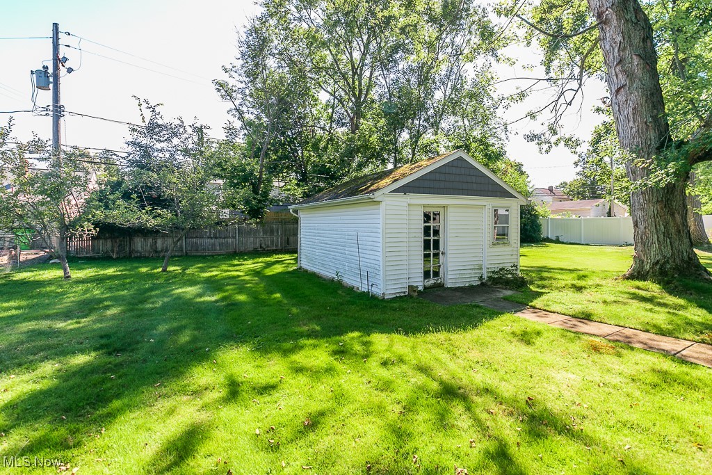 1147 Belrose Road Mayfield Heights OH 44124