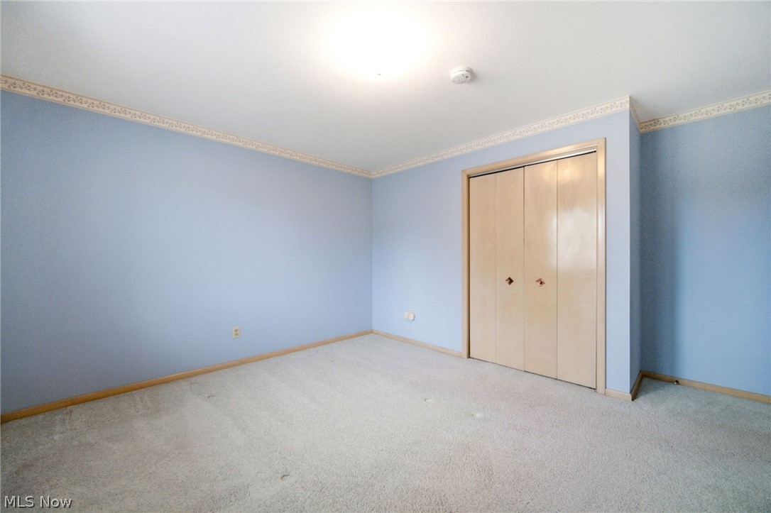 2475 Robinhood Drive Parma OH 44134
