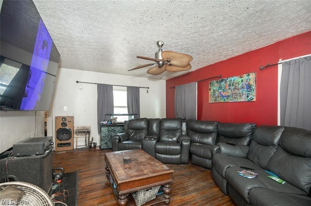 13407 Third Avenue East Cleveland OH 44112