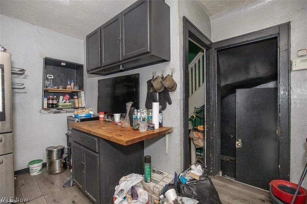 13407 Third Avenue East Cleveland OH 44112