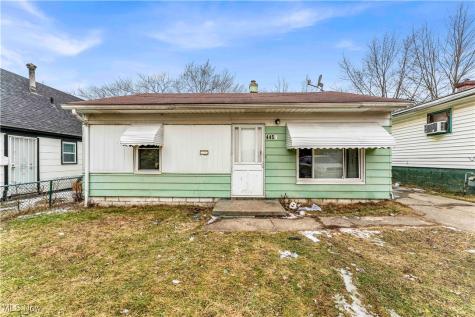 4452 E 158th Street Cleveland OH 44128