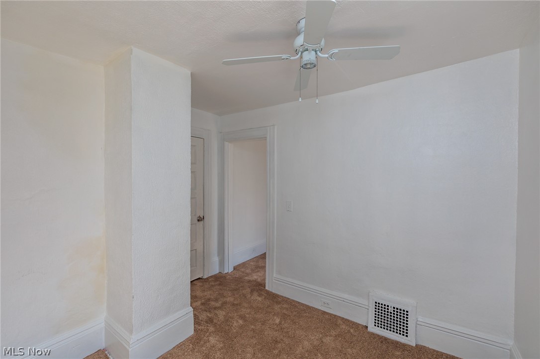 1986 W 93rd Street Cleveland OH 44102