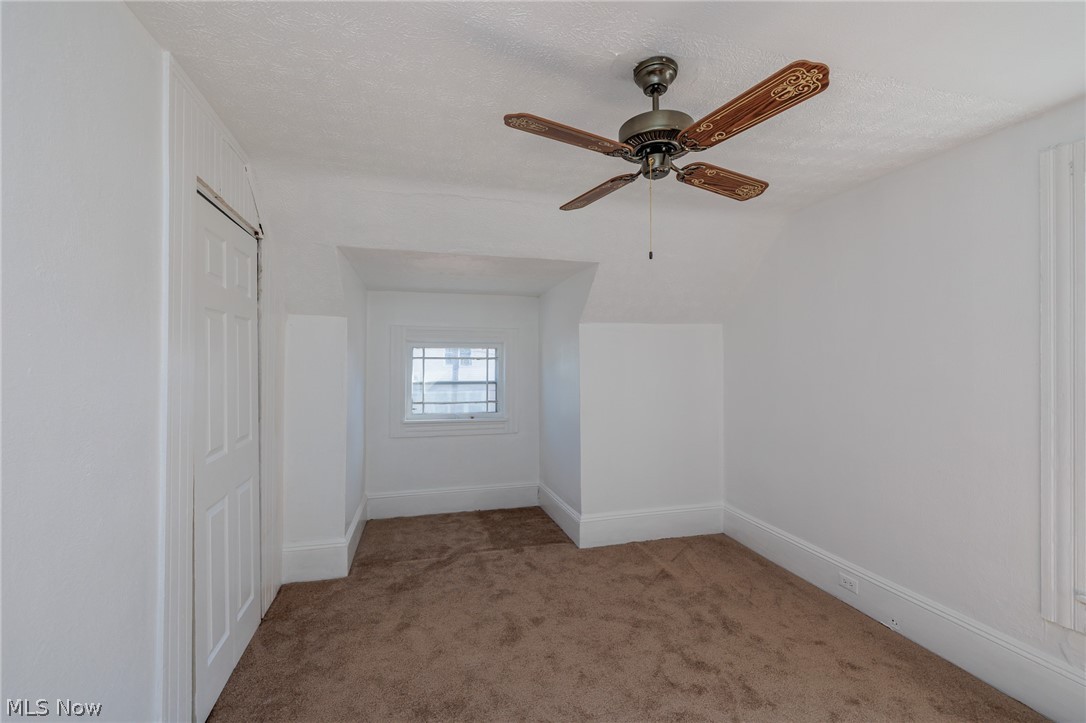1986 W 93rd Street Cleveland OH 44102