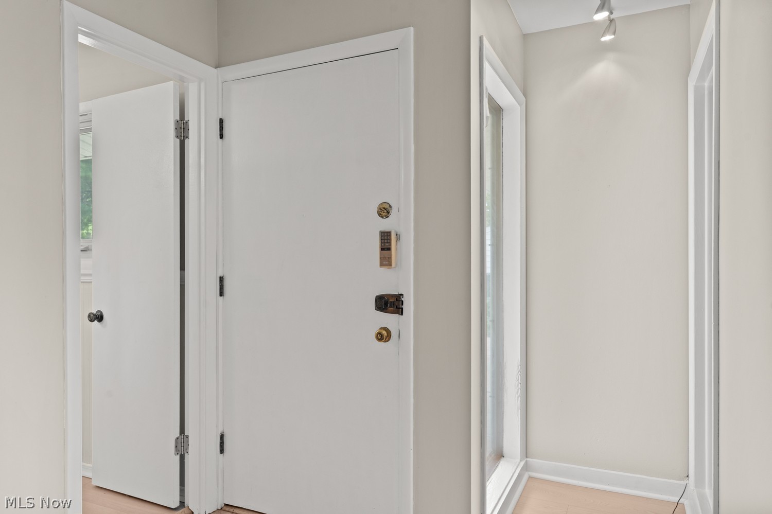5192 Dogwood Trail Cleveland OH 44124