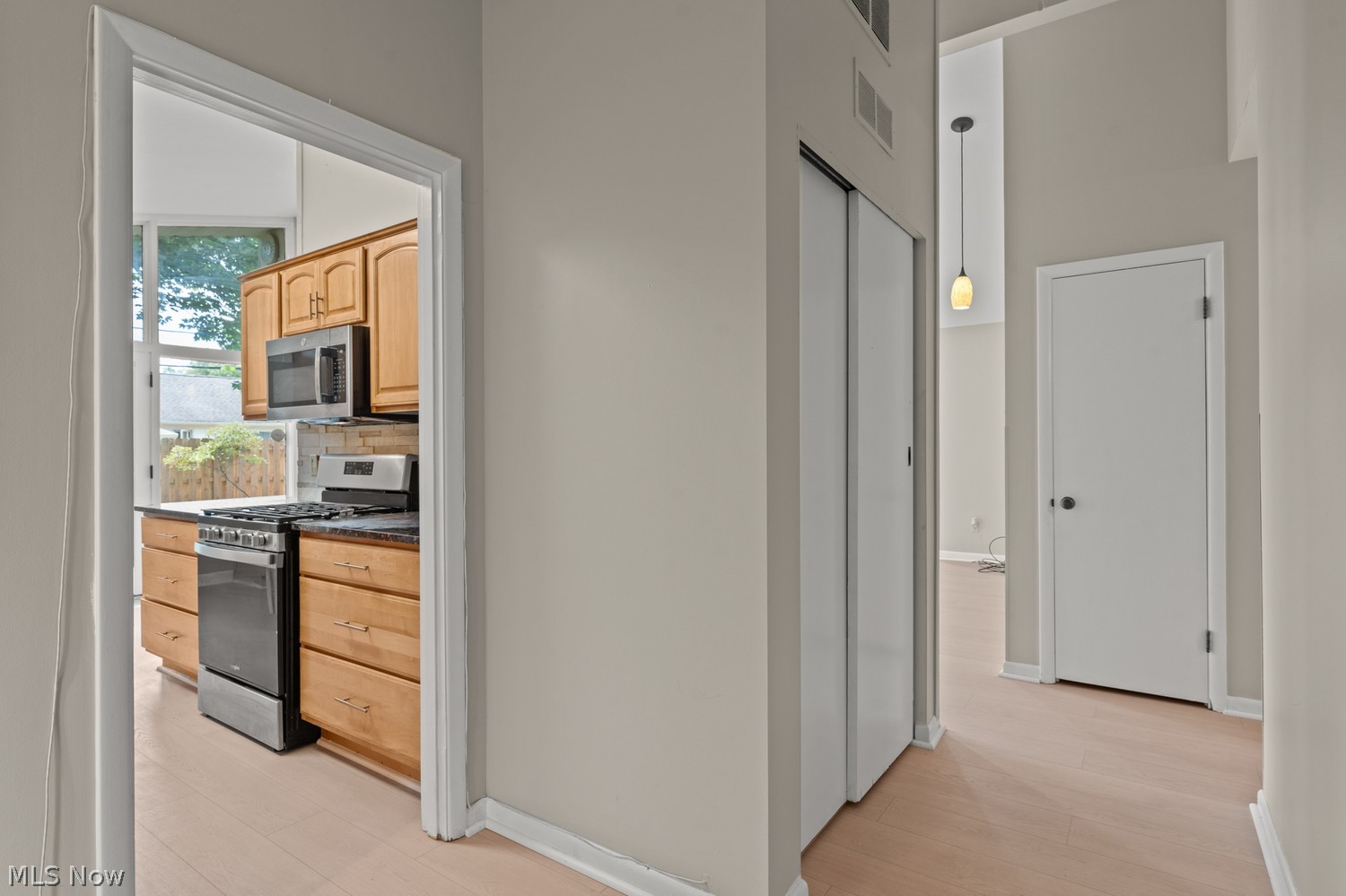 5192 Dogwood Trail Cleveland OH 44124