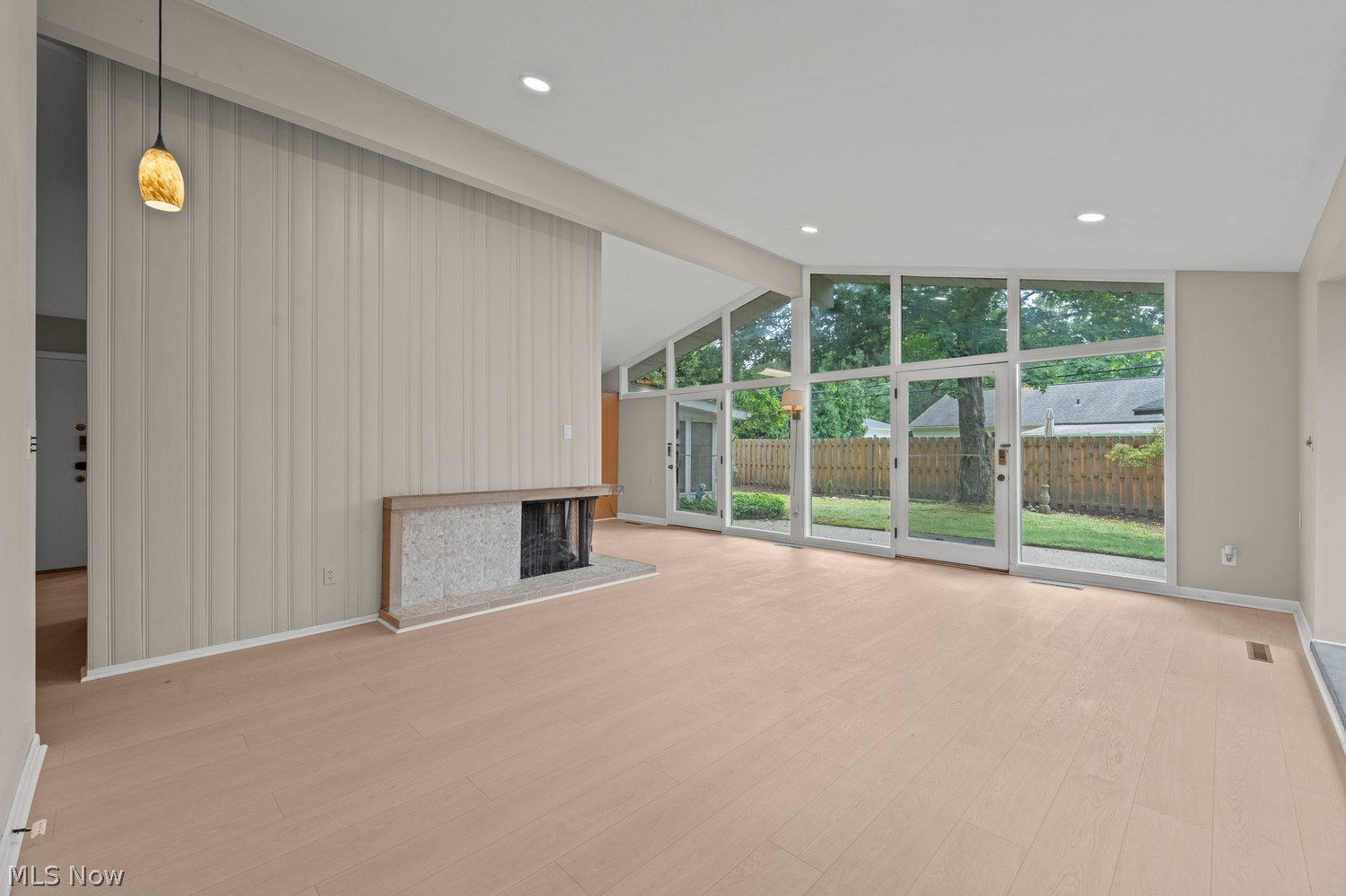 5192 Dogwood Trail Cleveland OH 44124