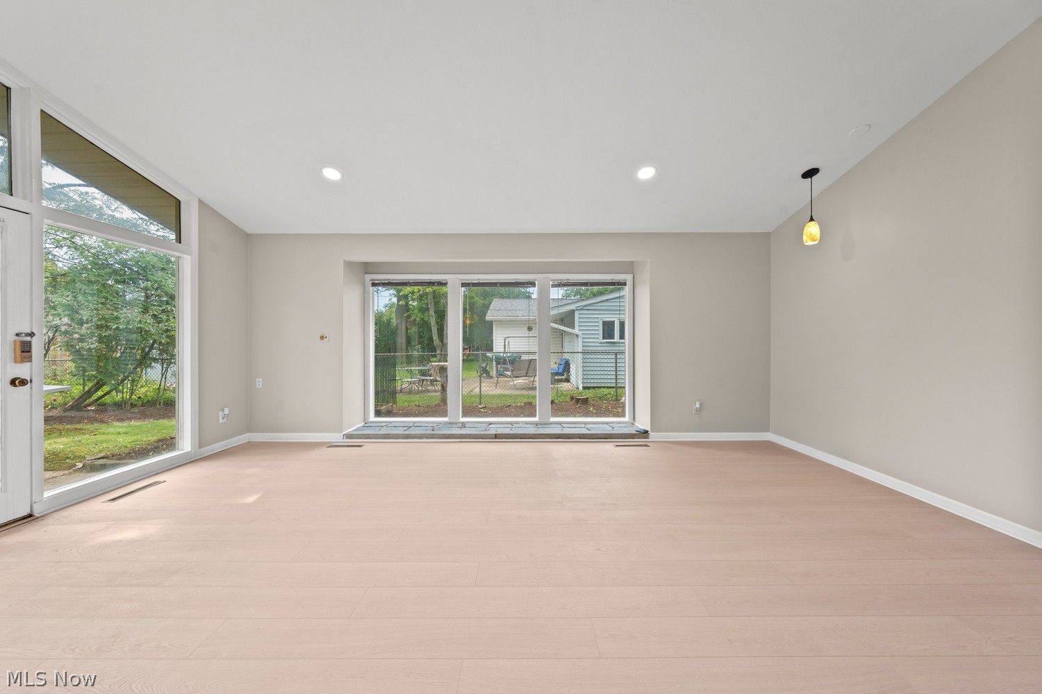 5192 Dogwood Trail Cleveland OH 44124