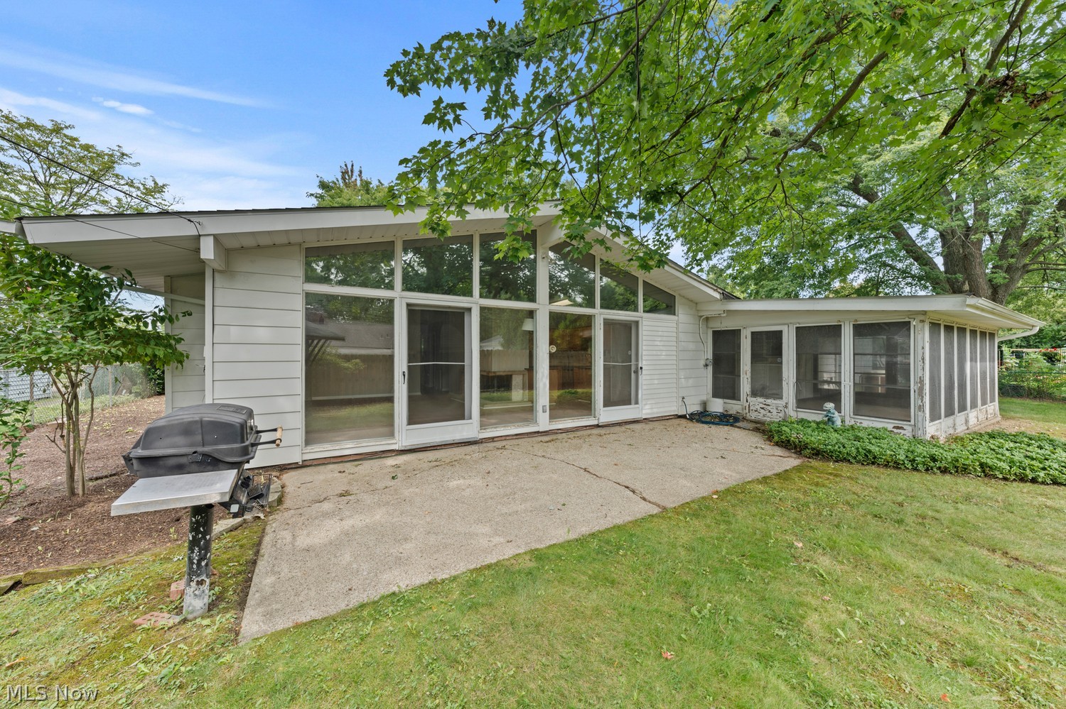 5192 Dogwood Trail Cleveland OH 44124