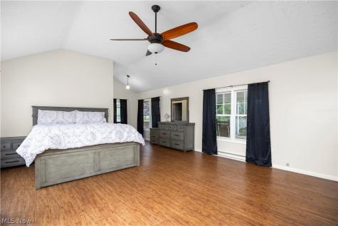 6635 Lake Avenue Elyria OH 44035