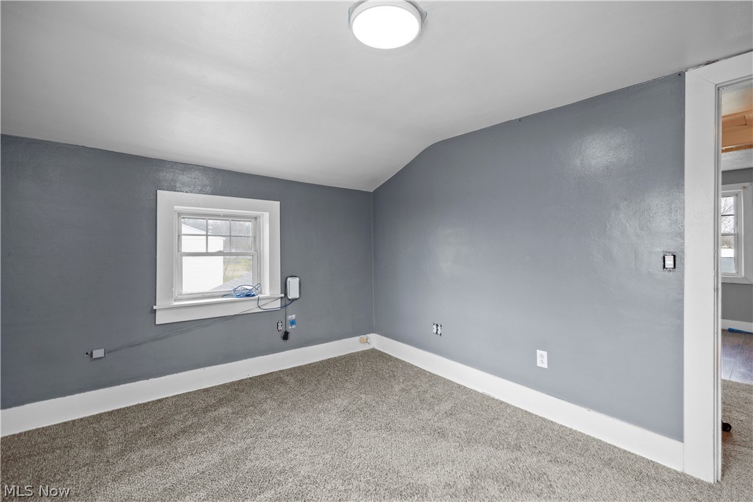 6635 Lake Avenue Elyria OH 44035