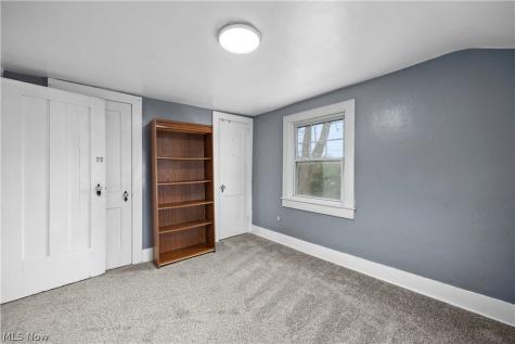 6635 Lake Avenue Elyria OH 44035