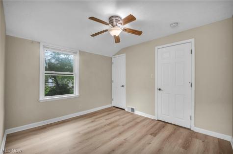 21731 Maydale Avenue Euclid OH 44123