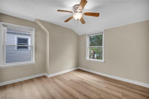21731 Maydale Avenue Euclid OH 44123