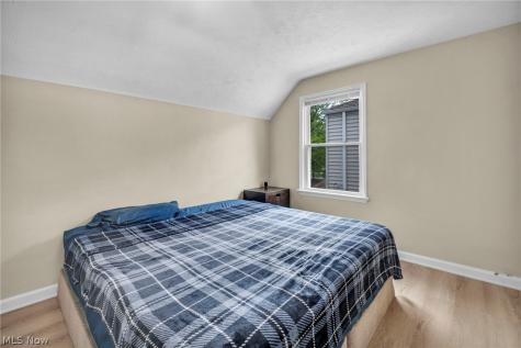 21731 Maydale Avenue Euclid OH 44123
