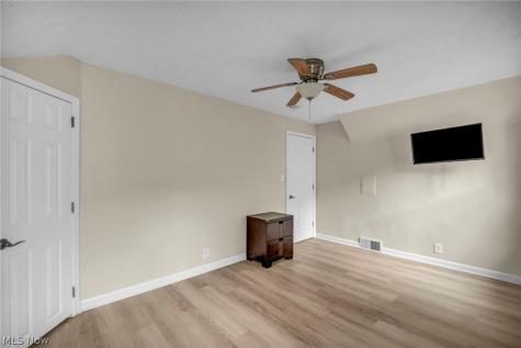 21731 Maydale Avenue Euclid OH 44123