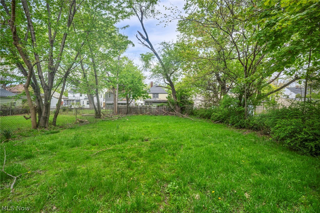 21731 Maydale Avenue Euclid OH 44123