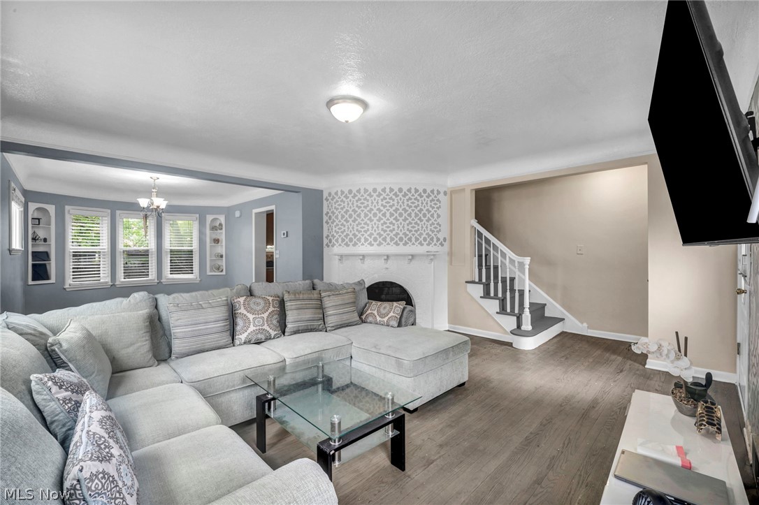 21731 Maydale Avenue Euclid OH 44123