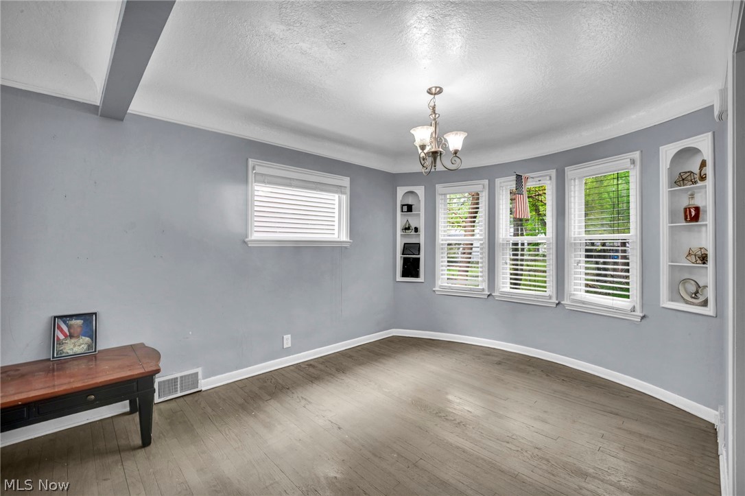 21731 Maydale Avenue Euclid OH 44123