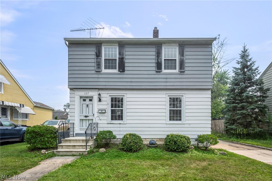 127 Lafayette Street Elyria OH 44035