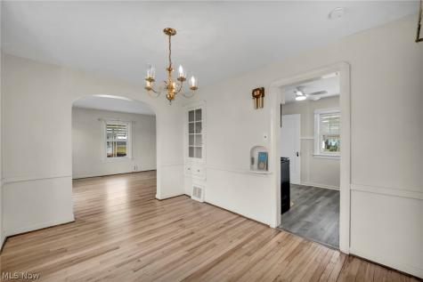127 Lafayette Street Elyria OH 44035