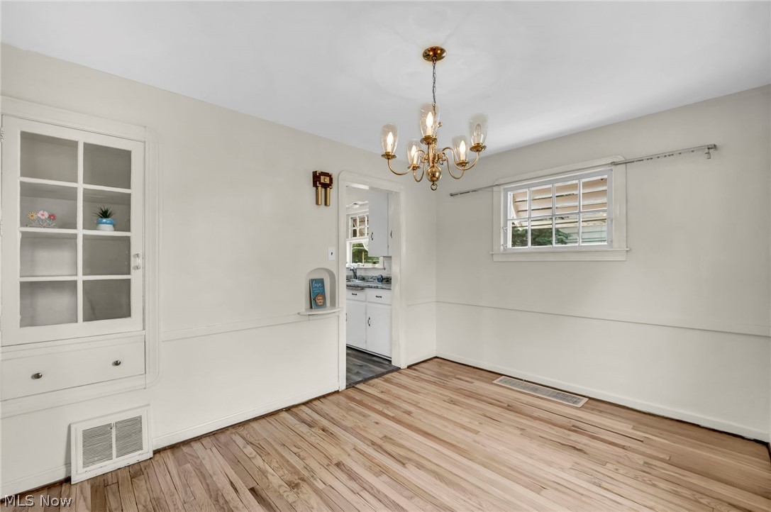 127 Lafayette Street Elyria OH 44035