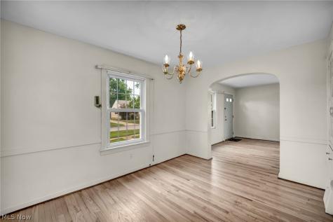 127 Lafayette Street Elyria OH 44035