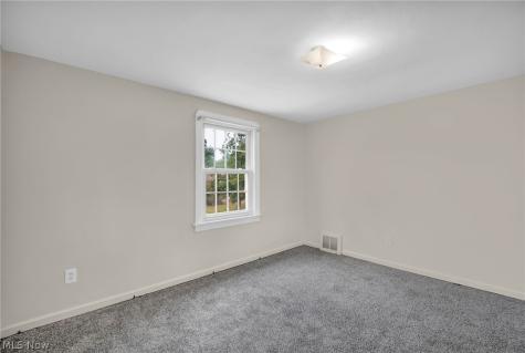 127 Lafayette Street Elyria OH 44035