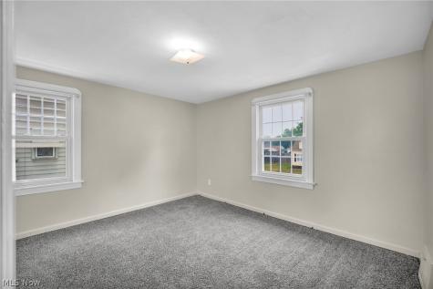 127 Lafayette Street Elyria OH 44035