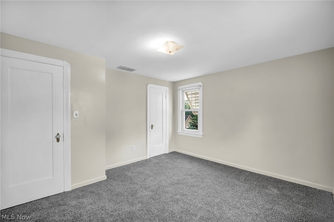 127 Lafayette Street Elyria OH 44035