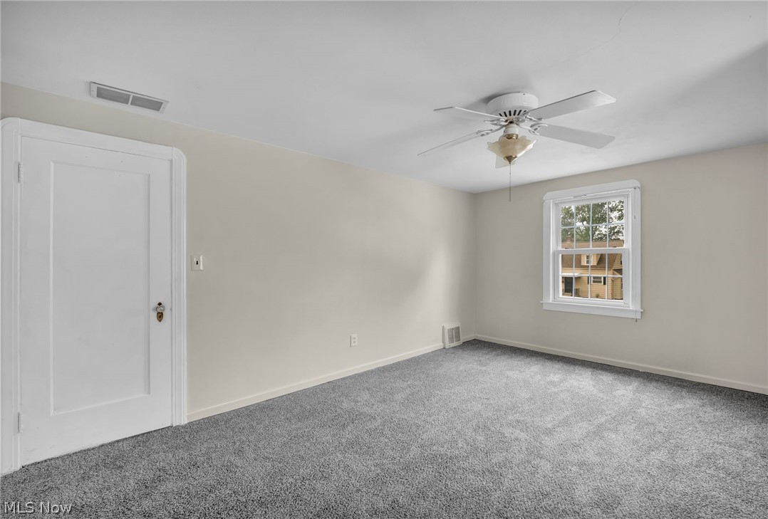 127 Lafayette Street Elyria OH 44035