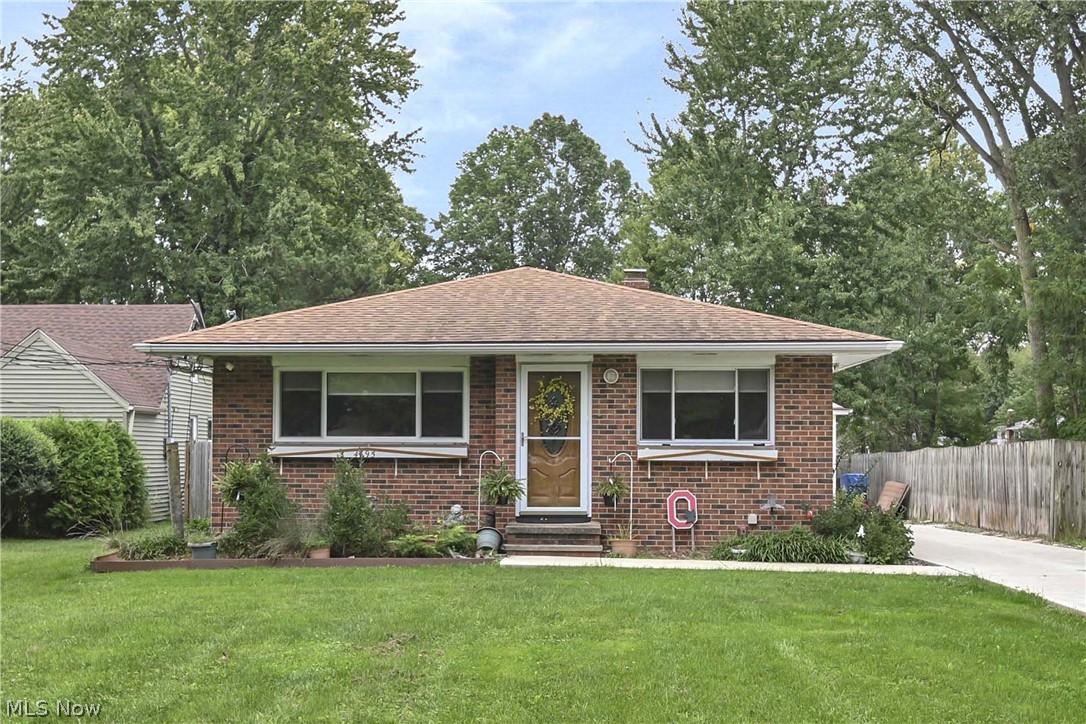 4695 Martin Drive North Olmsted OH 44070