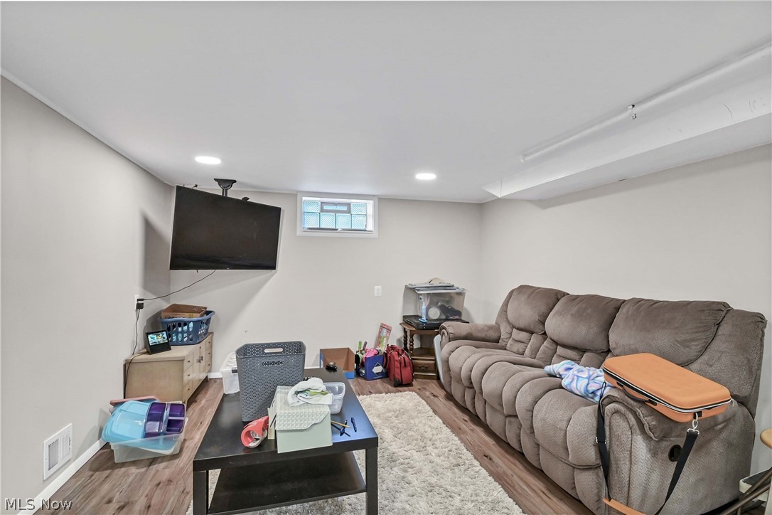 4695 Martin Drive North Olmsted OH 44070