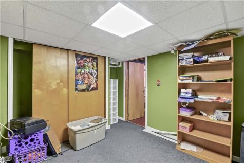 4695 Martin Drive North Olmsted OH 44070