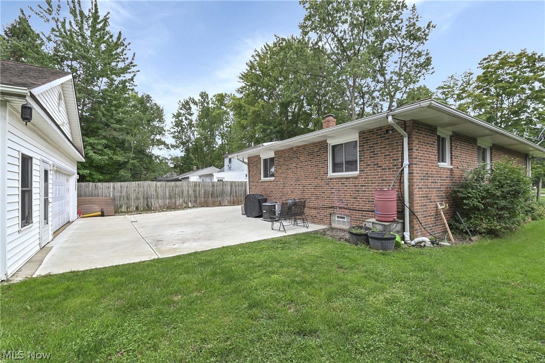 4695 Martin Drive North Olmsted OH 44070