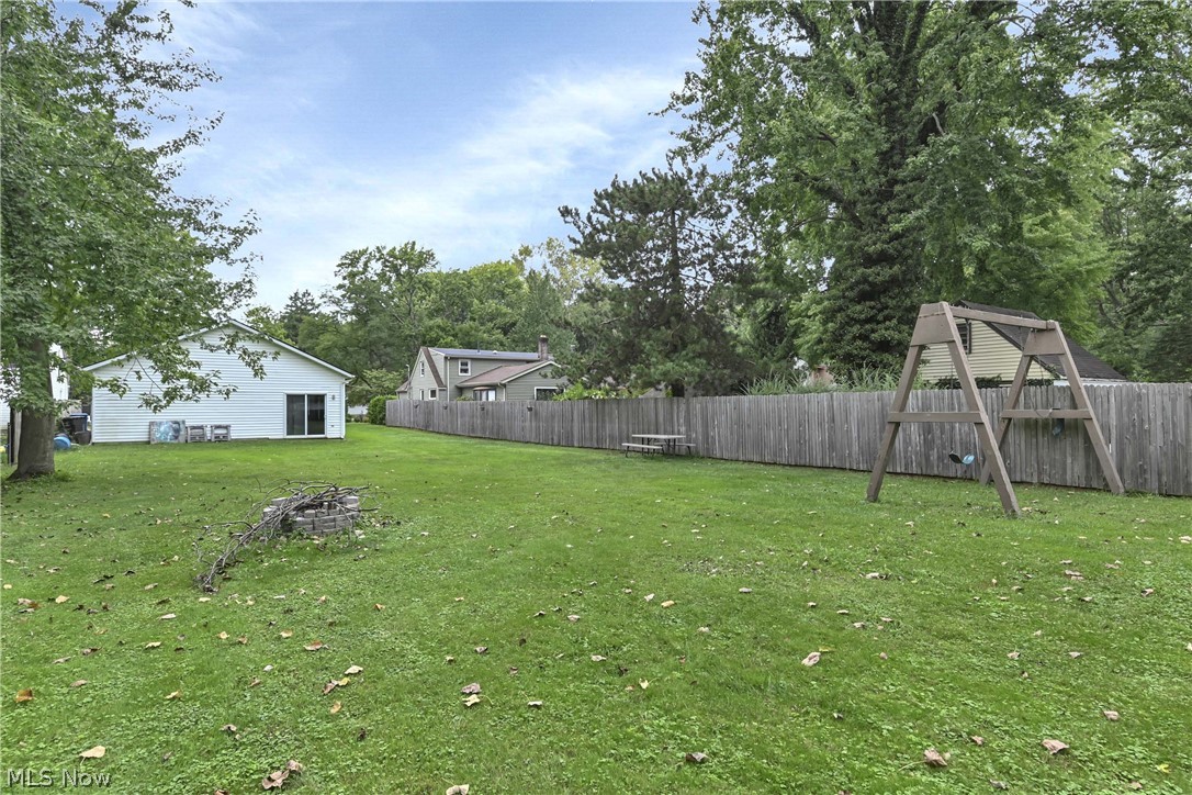 4695 Martin Drive North Olmsted OH 44070
