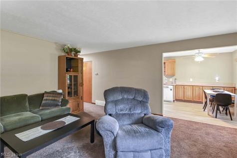 4695 Martin Drive North Olmsted OH 44070