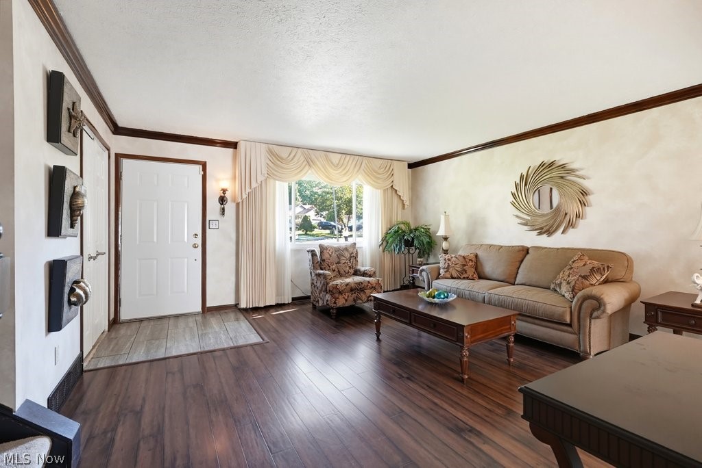 14924 Carol Drive Maple Heights OH 44137
