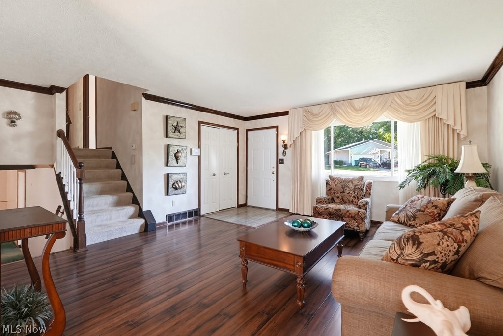 14924 Carol Drive Maple Heights OH 44137