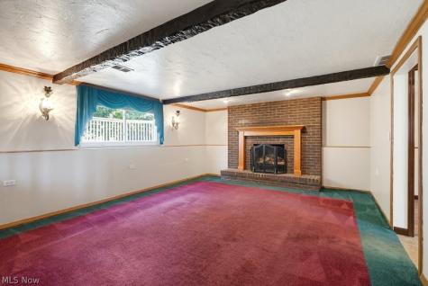 14924 Carol Drive Maple Heights OH 44137