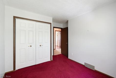 14924 Carol Drive Maple Heights OH 44137