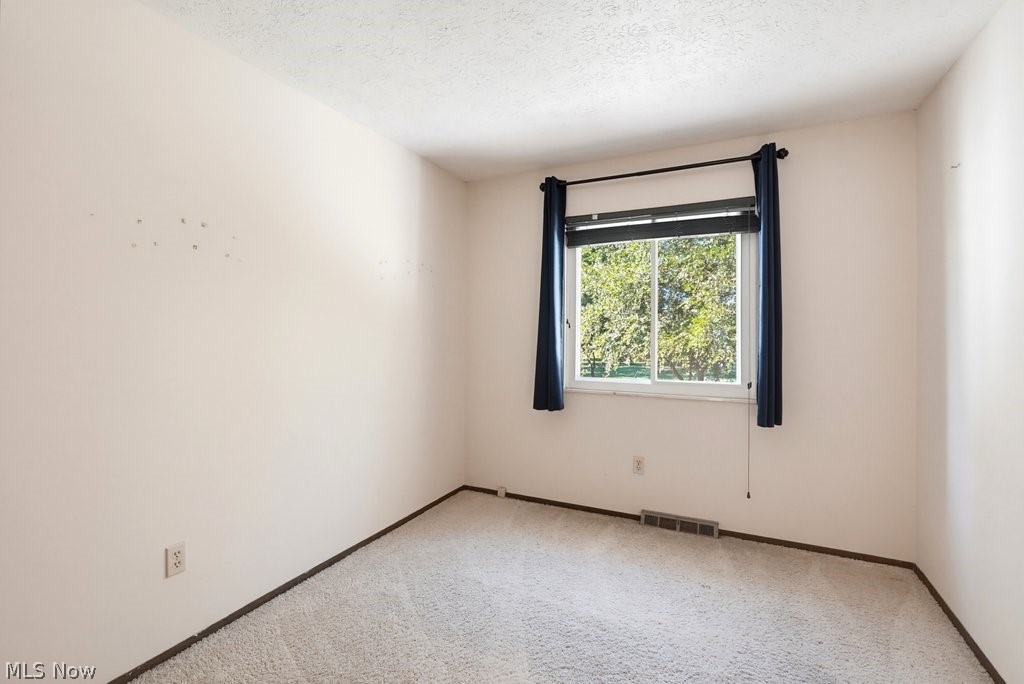 14924 Carol Drive Maple Heights OH 44137