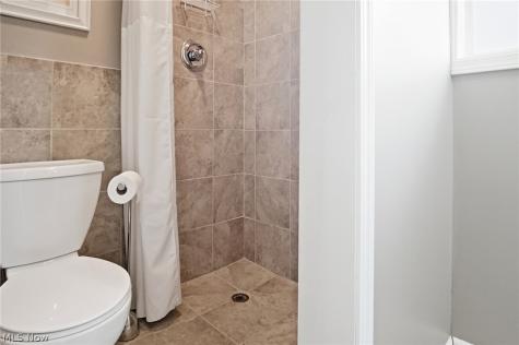 3126 Mayfield Road Stow OH 44224