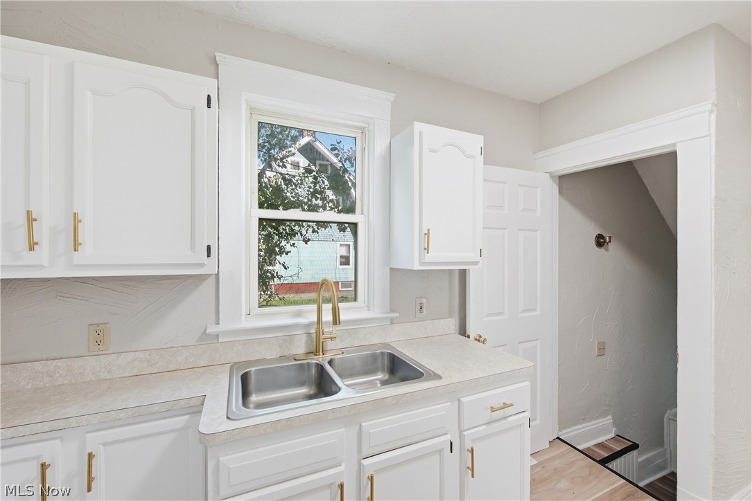904 E 144th Street Cleveland OH 44110