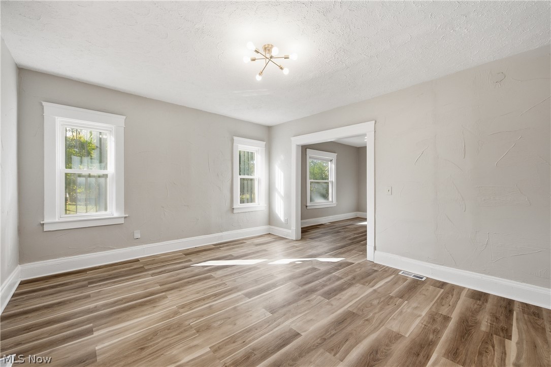 904 E 144th Street Cleveland OH 44110