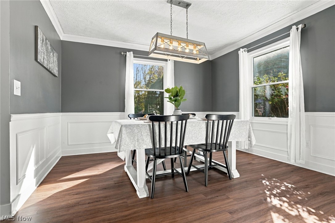1064 Danielle Avenue Louisville OH 44641