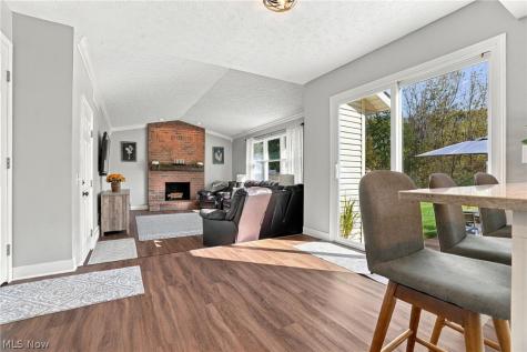 1064 Danielle Avenue Louisville OH 44641
